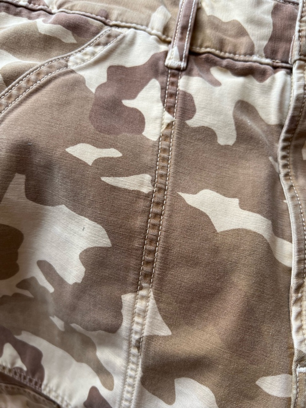 Citizens Of Humanity Marcelle Cargo Tan & Brown Camo Pants - Picture 3 of 5